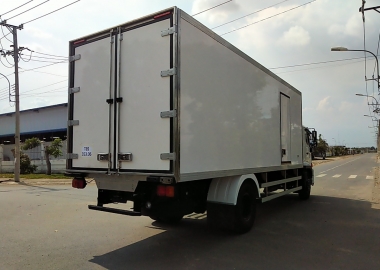 Cấu tạo thùng đông lạnh xe tải và các loại vật liệu phổ biến